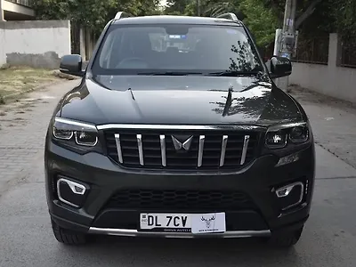 Second Hand Mahindra Scorpio N Z8 Petrol MT 7 STR [2022] in Gurgaon