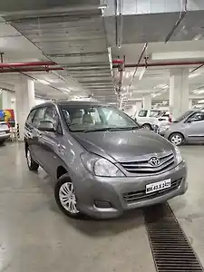 2008 टोयोटा इनोवा 2.5 g 7 str bs-iii 1 2008 टोयोटा इनोवा 2.5 g 7 str bs-iii 1