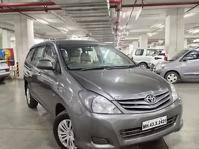2008 Toyota Innova 2.5 G 7 STR BS-III 1