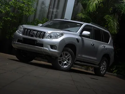 2011 Toyota Prado VX L 1