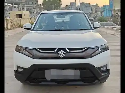 Second Hand मारुति सुज़ुकी विटारा ब्रेज़ा LXi S-सीएनजी [2023-2024] in खेड़ा