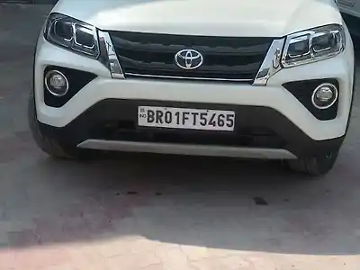 Second Hand टोयोटा अर्बन क्रूज़र प्रीमियम ग्रेड एमटी in बेट्टीयह