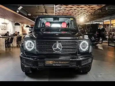 Second Hand मर्सिडीज़ बेंज़ G-क्लास g 400 डी एएमजी लाइन in दिल्ली