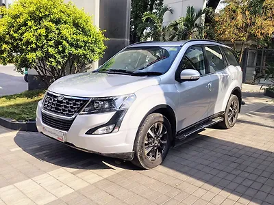 2019 Mahindra XUV500 W11 (O) AT 1 2019 Mahindra XUV500 W11 (O) AT 1