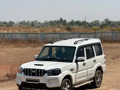 2016 महिंद्रा स्कॉर्पियो s4 प्लस 1