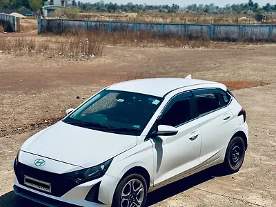 2023 Hyundai Elite i20 Sportz Petrol Manual 1