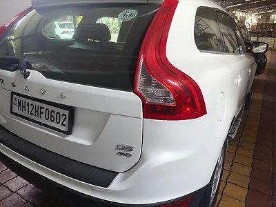 Second Hand Volvo XC60 D5 AWD AT in Navi Mumbai