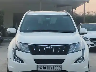 Second Hand महिंद्रा XUV500 w9 [2018-2020] in अहमदाबाद