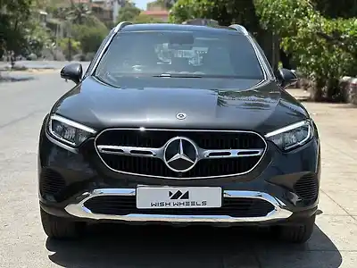 Second Hand मर्सिडीज़ बेंज़ GLC 220d 4मैटिक प्रोग्रेसिव  in मुंबई