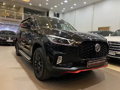 2023 MG Gloster Blackstorm 4WD Diesel Turbo Automatic 7 STR
