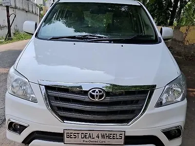 2015 टोयोटा इनोवा 2.5 g bs iv 7 str 1 2015 टोयोटा इनोवा 2.5 g bs iv 7 str 1