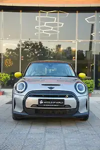 2023 मिनी कूपर एसई 3-डोर 1
