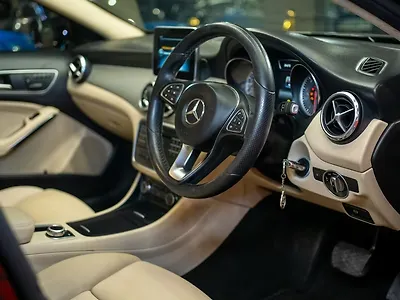 2016 Mercedes-Benz GLA 200 Sport