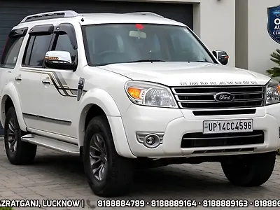 Second Hand Ford Endeavour 2.5L 4x2 in Lucknow