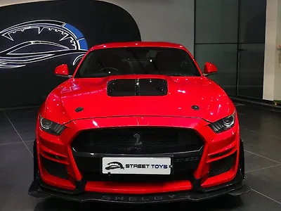 2017 Ford Mustang GT Fastback 5.0L v8 1
