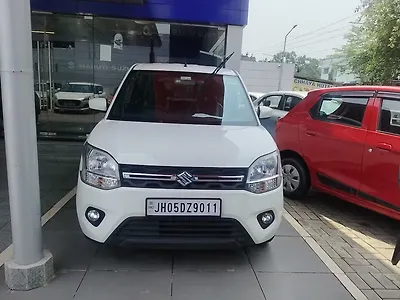 2025 Maruti Suzuki Wagon R VXi Petrol 1.0L Automatic 1 2025 Maruti Suzuki Wagon R VXi Petrol 1.0L Automatic 1
