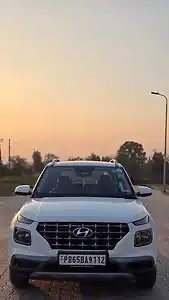 2021 हुंडई वेन्यू s प्लस 1.2 पेट्रोल 1 2021 हुंडई वेन्यू s प्लस 1.2 पेट्रोल 1