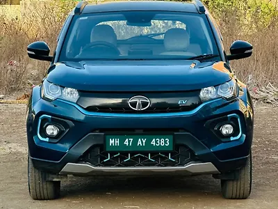 Second Hand Tata Nexon EV XZ Plus LUX in Nashik