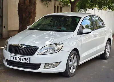 2016 Skoda Rapid 1.5 TDI CR Style Plus AT 1 2016 Skoda Rapid 1.5 TDI CR Style Plus AT 1