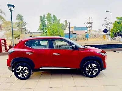 2025 Nissan Magnite Tekna Petrol Automatic (AMT)