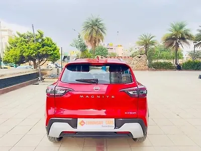 2025 Nissan Magnite Tekna Petrol Automatic (AMT)
