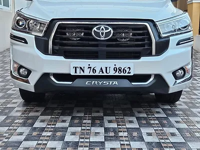 2023 Toyota Innova Crysta ZX 2.4 7 STR 1