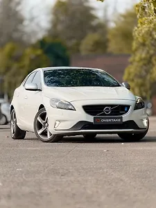 2015 Volvo V40 D3 Kinetic 1 2015 Volvo V40 D3 Kinetic 1