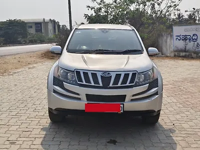 Second Hand Mahindra XUV500 W8 in Shimoga