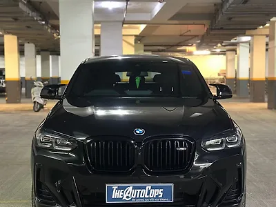 2024 BMW X4 xDrive 1