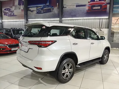 2021 Toyota Fortuner