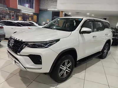 2021 Toyota Fortuner