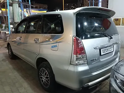 2008 Toyota Innova 2.5 EV PS 8 STR