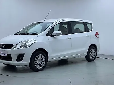 Second Hand Maruti Suzuki Ertiga Vxi in Navi Mumbai