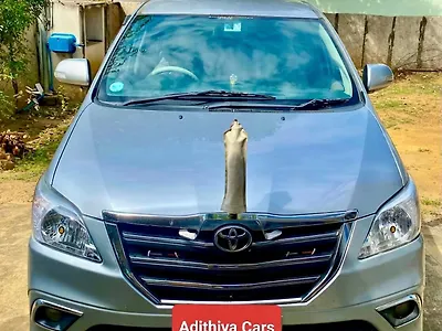 2014 Toyota Innova 2.5 ZX 7 STR BS-IV 1