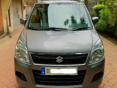 Second Hand मारुति सुज़ुकी वैगन आर lxi 1.0 सीएनजी in वापी