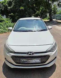 2015 हुंडई एलीट i20 स्पोर्ट्ज़ 1.4 1