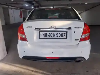 2011 हुंडई वरना 1.5 sx crdi 1