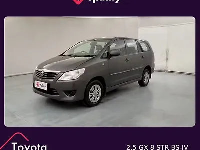 2013 Toyota Innova 2.5 G 8 STR BS-IV 1