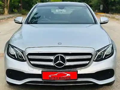 2017 मर्सिडीज़ बेंज़ E-क्लास e 200 1