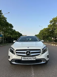 2017 Mercedes-Benz GLA 200 d Sport 1 2017 Mercedes-Benz GLA 200 d Sport 1