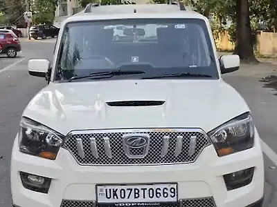 2016 महिंद्रा स्कॉर्पियो s6 प्लस 1