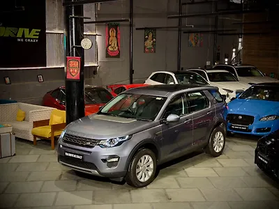 Second Hand Land Rover Discovery Sport SE in Delhi