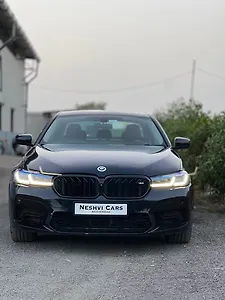 2019 BMW 5-Series 520d Luxury Line 1 2019 BMW 5-Series 520d Luxury Line 1
