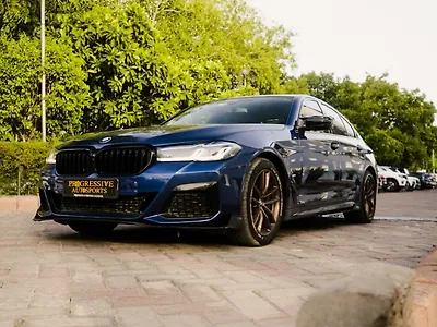 2022 BMW 5-Series 530i M Sport [2021-2023] 1