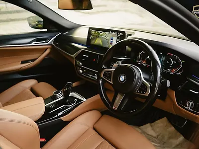2022 BMW 5 Series 530i M Sport