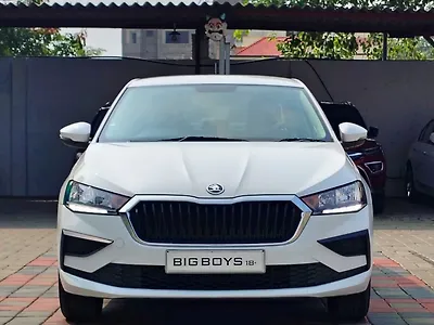 2023 Skoda Slavia Active 1.0L TSI MT 1