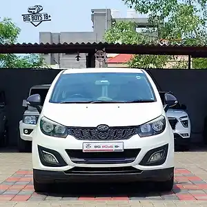 2018 महिंद्रा मराजो m2 8 सीटर 1 2018 महिंद्रा मराजो m2 8 सीटर 1
