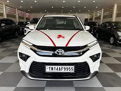 2023 Toyota Urban Cruiser Hyryder V AT NeoDrive [2023-2025] 1