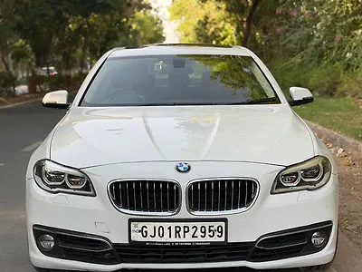2016 BMW 5-Series 520d Luxury Line 1 2016 BMW 5-Series 520d Luxury Line 1