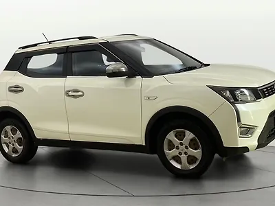Second Hand Mahindra XUV300 W8 (O) 1.2 Petrol AMT in Navi Mumbai